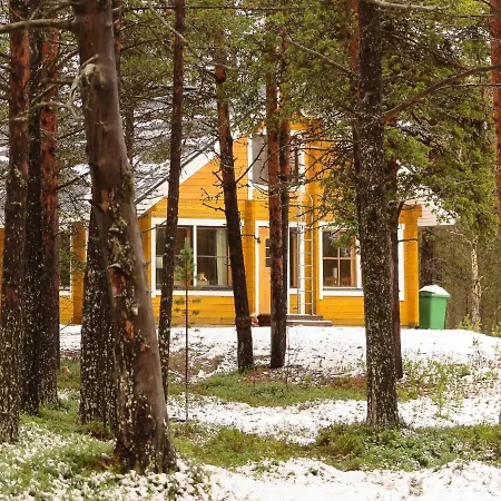 Holiday Holiday Revontuli 1 * Кааманен